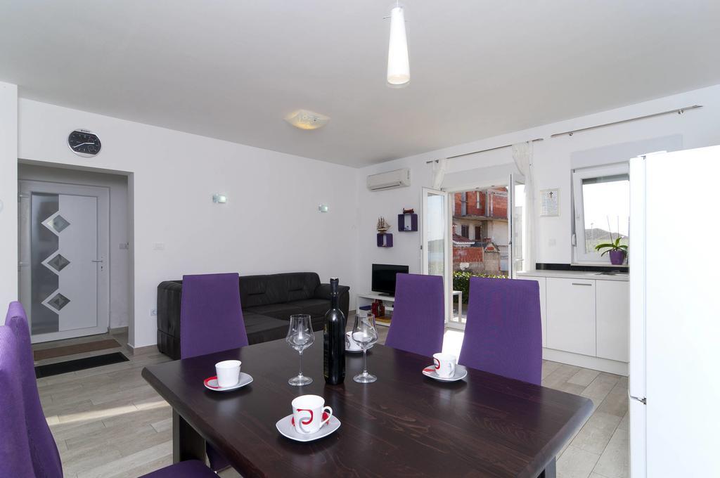 Apartment David Rogoznica  Ruang foto